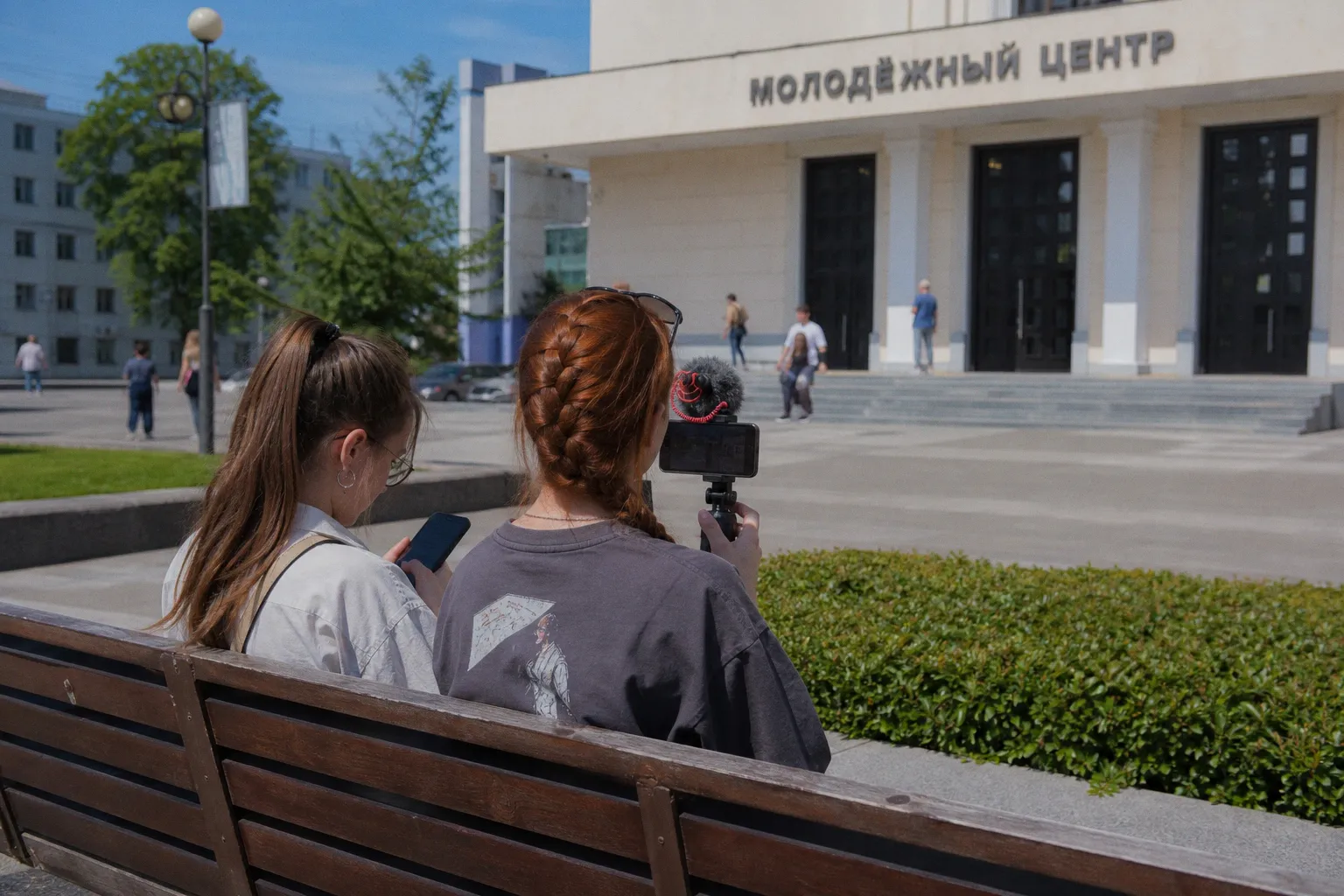Эпоха медиа-гигантов завершена: почему аудитория уходит к независимым авторам